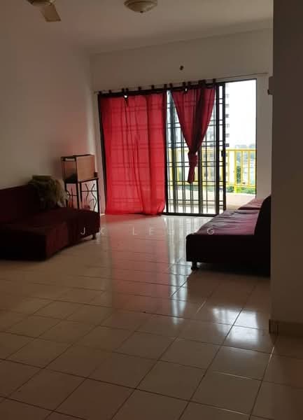 Kondominium untuk Dijual di Sri Putramas III / Royal Regent - JK Leong - Living Room - PropertyGuru.com.my