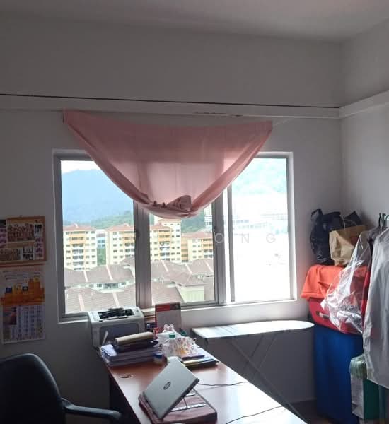 Pangsapuri untuk Dijual di Suria Kipark Damansara - JK Leong - Study - PropertyGuru.com.my