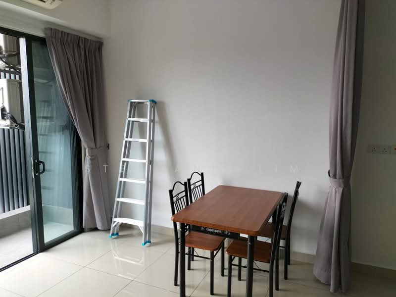 Service Residence for Sale at Utropolis Suites 2 - Stephanie Lim - Dining Room - PropertyGuru.com.my