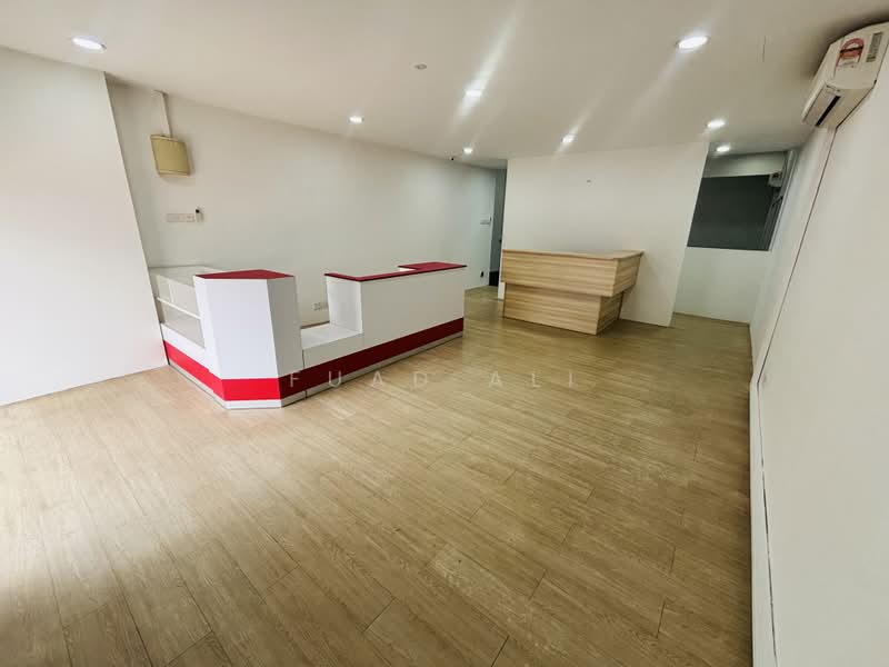 Shop / Office for Rent in Seksyen 15 (Shah Alam) - Fuad Ali - Interior - PropertyGuru.com.my