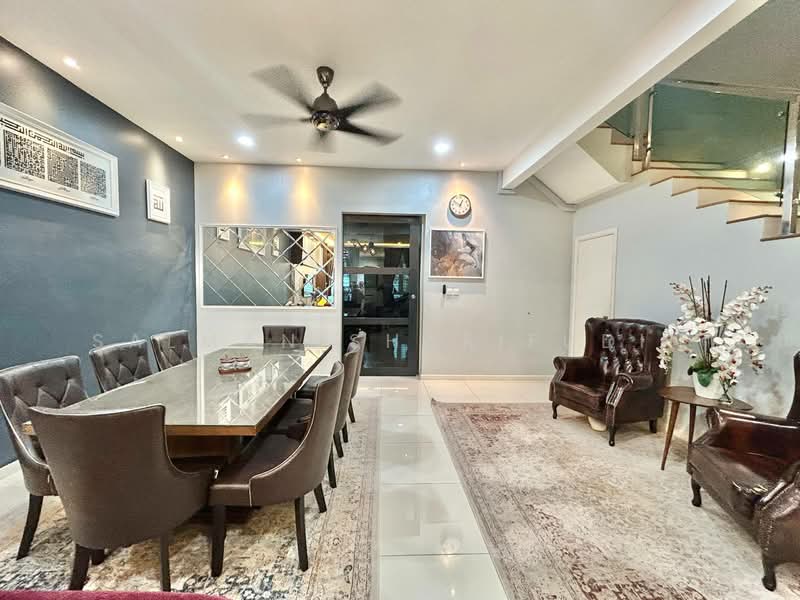 Rumah Teres 2 Tingkat untuk Dijual di Shah Alam (Selangor) - Salman Sharifudin - Dining Room - PropertyGuru.com.my