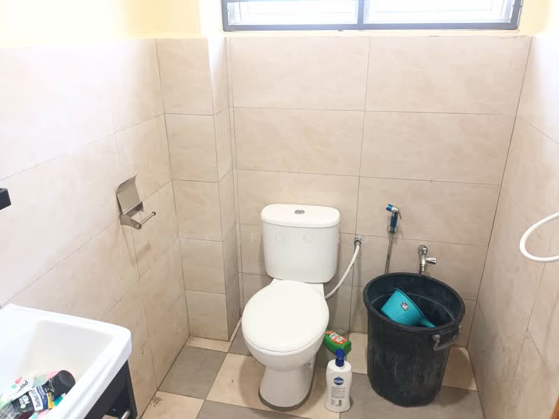 2-storey Terraced House for Sale in Serdang Raya (Seri Kembangan) - WK Foong - Bathroom - PropertyGuru.com.my