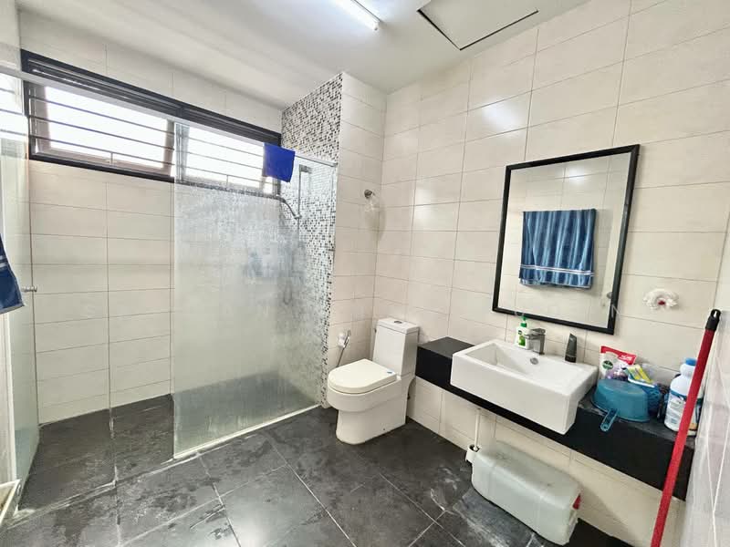 Rumah Teres 2 Tingkat untuk Dijual di Shah Alam (Selangor) - Salman Sharifudin - Bathroom - PropertyGuru.com.my