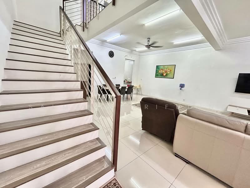 Rumah Teres 2 Tingkat untuk Dijual di Shah Alam (Selangor) - Salman Sharifudin - Living Room - PropertyGuru.com.my
