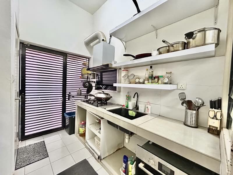 Rumah Teres 2 Tingkat untuk Dijual di Shah Alam (Selangor) - Salman Sharifudin - Kitchen - PropertyGuru.com.my