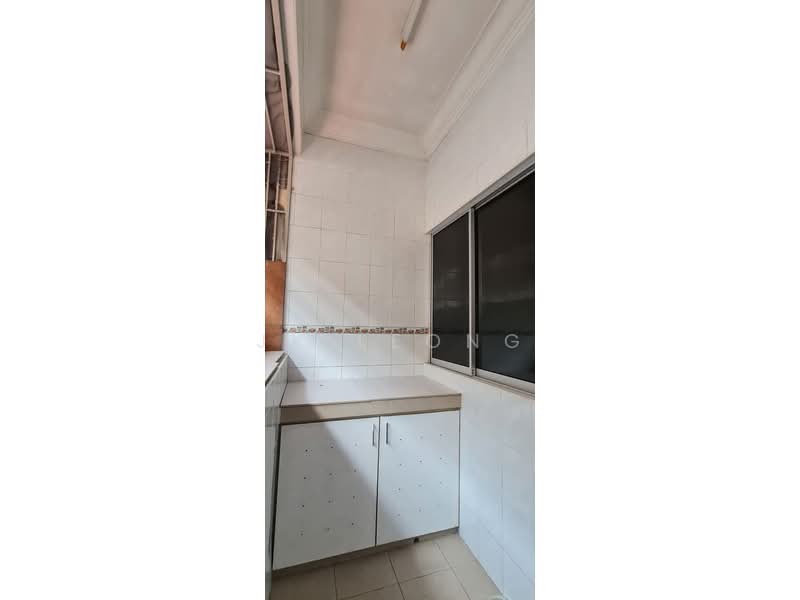 Rumah Teres untuk Disewa di Sungai Buloh (Selangor) - JK Leong - Kitchen - PropertyGuru.com.my