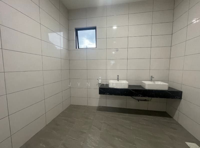 Semi-Detached House for Sale in Kotasas (Kuantan) - Jyn Yap - Bathroom - PropertyGuru.com.my