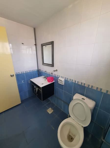 2-storey Terraced House for Sale in Taman Bukit Cheras (Cheras) - Kenny Chen - Bathroom - PropertyGuru.com.my