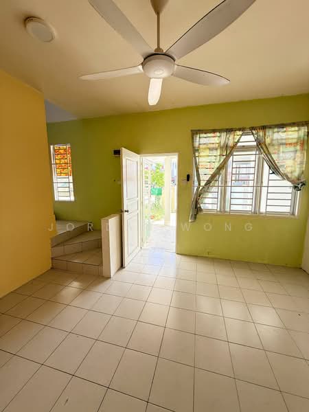 2-storey Terraced House for Sale in Taman Setia Indah (Tebrau) - Jordan Wong - Living Room - PropertyGuru.com.my