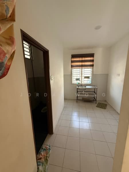 2-storey Terraced House for Sale in Taman Setia Indah (Tebrau) - Jordan Wong - Kitchen - PropertyGuru.com.my