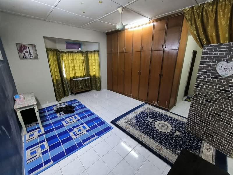 Rumah Teres 2 Tingkat untuk Dijual di Taman Bayu Perdana (Klang) - Muhd Khairulnawawi Kamaruddin - PropertyGuru.com.my
