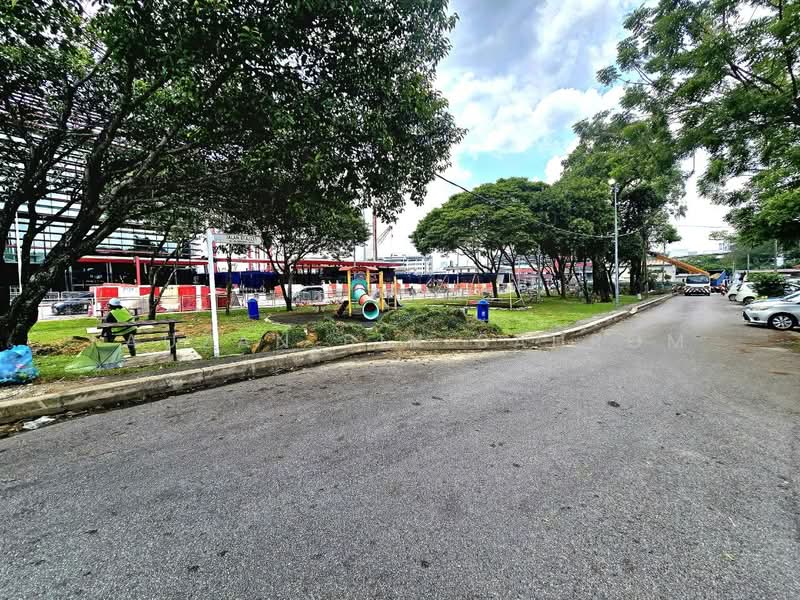 Terraced House for Sale in Seksyen 51a (Petaling Jaya) - Fauzan bin Sahrom - Exterior - PropertyGuru.com.my