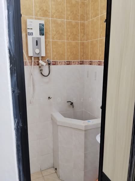 Flat for Rent at Seri Taman Tanjung - Weng Sern - Bathroom - PropertyGuru.com.my
