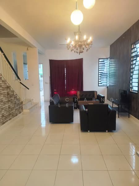 2-storey Terraced House for Rent in Pasir Gudang (Johor) - Hong Charng Lee - Living Room - PropertyGuru.com.my