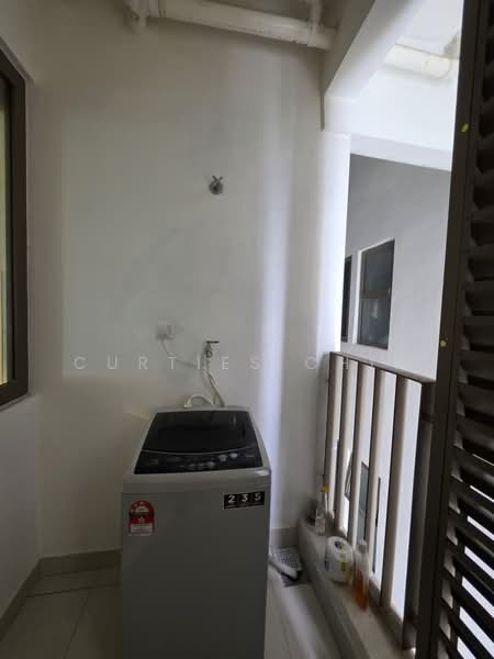 Condominium for Rent at Lake Point Residence - CURTIES CHIN - Balcony - PropertyGuru.com.my