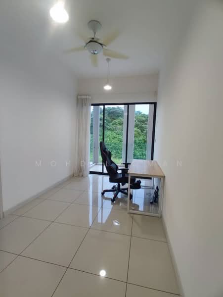 Townhouse for Rent in Puchong (Selangor) - Mohd Luqman - Study - PropertyGuru.com.my