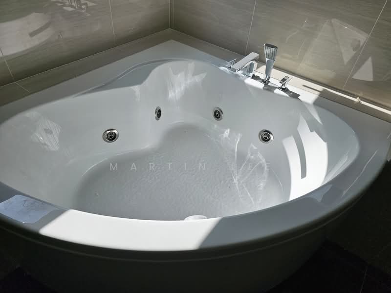 Condominium for Sale at D'Rapport - Martin Lee - Bathroom - PropertyGuru.com.my