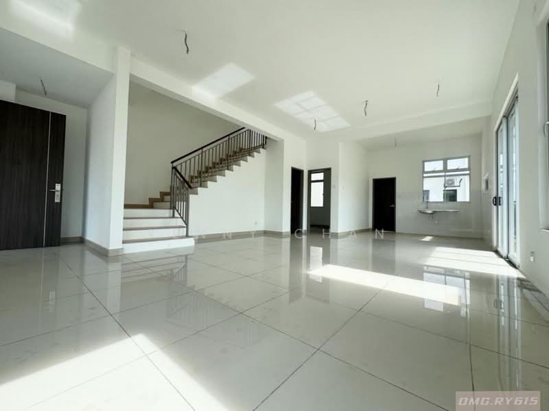 Rumah Teres 2 Tingkat untuk Dijual di Kota Bayuemas (Klang) - Kenny Chan - PropertyGuru.com.my