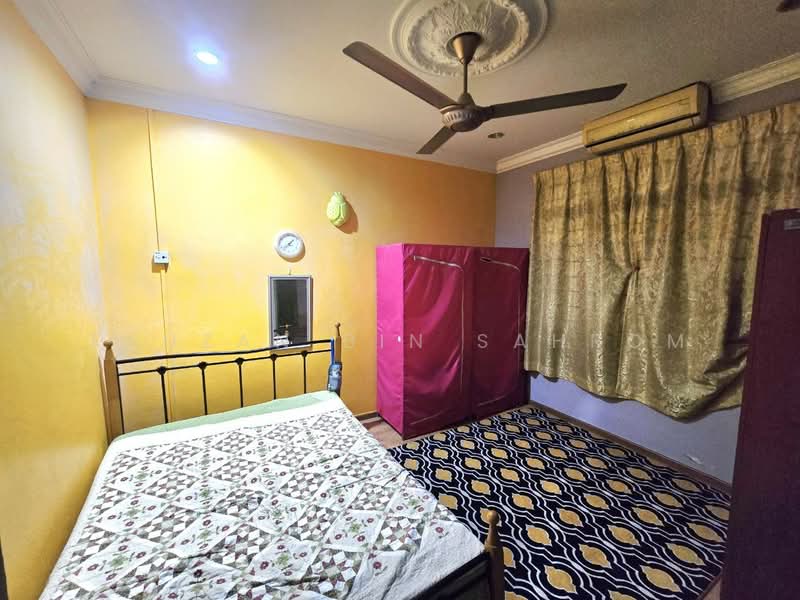 For Sale - Bandar Rinching