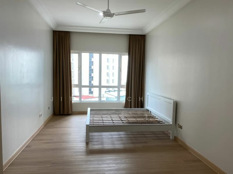 Condominium for Sale at The Cove Condominium - Jit Sin Cheah - Bedroom - PropertyGuru.com.my
