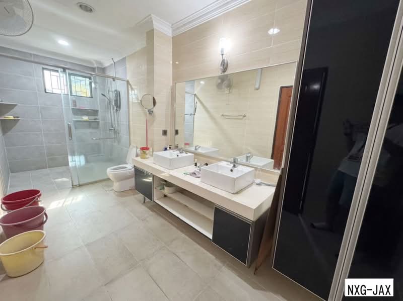 Semi-Detached House for Sale in Kota Kemuning (Shah Alam) - Kenny Chan - PropertyGuru.com.my