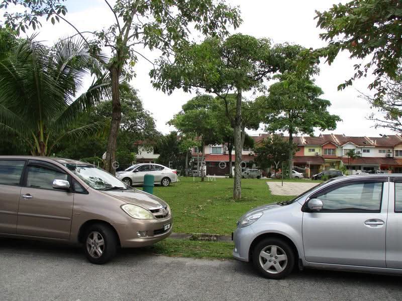 Rumah Teres 2-Tingkat untuk Dijual di Taman Putra Prima (Puchong) - Eugene Boo Yit Kim - Exterior - PropertyGuru.com.my