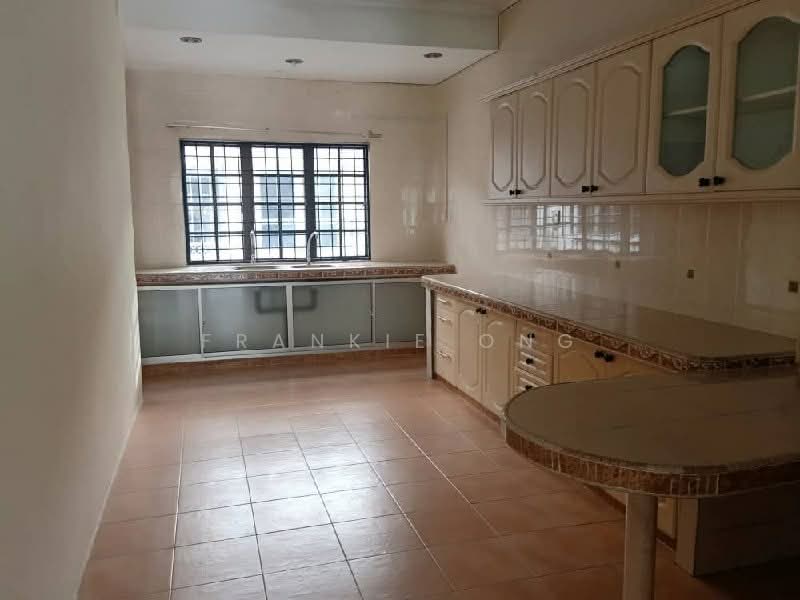 Rumah Teres 2 Tingkat untuk Dijual di Sungai Buloh (Selangor) - Frankie Ong - PropertyGuru.com.my