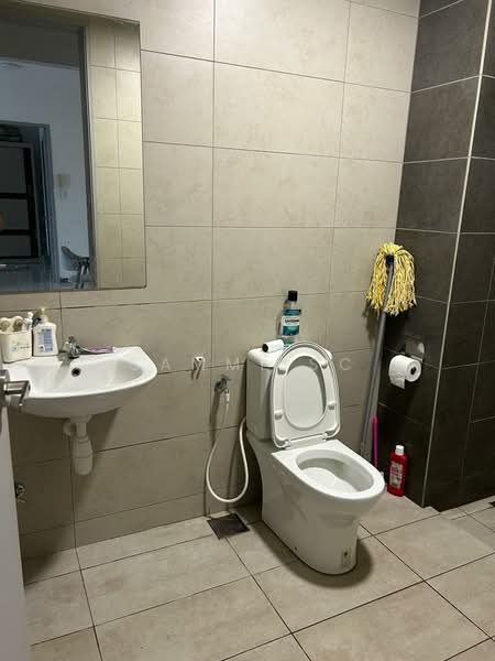 Service Residence for Sale at Luminari - Sammi SC - Bathroom - PropertyGuru.com.my