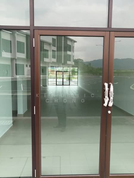 Shop / Office for Sale in Seremban (Negeri Sembilan) - Kendriic Chong - Exterior - PropertyGuru.com.my