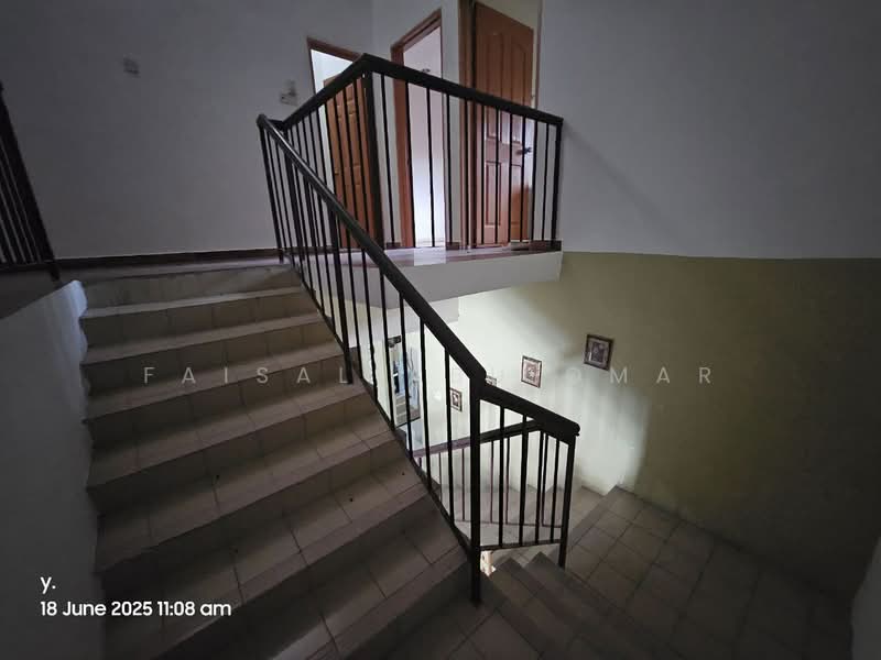Rumah Teres 2 Tingkat untuk Dijual di Bukit Rahman Putra (Sungai Buloh) - Faisal Abu Omar - Interior - PropertyGuru.com.my