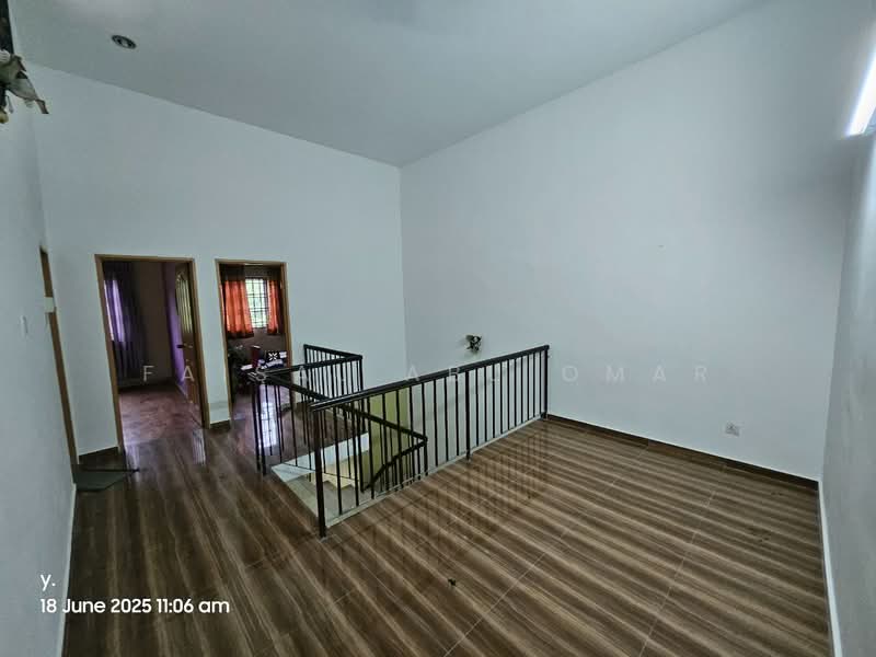Rumah Teres 2 Tingkat untuk Dijual di Bukit Rahman Putra (Sungai Buloh) - Faisal Abu Omar - Interior - PropertyGuru.com.my