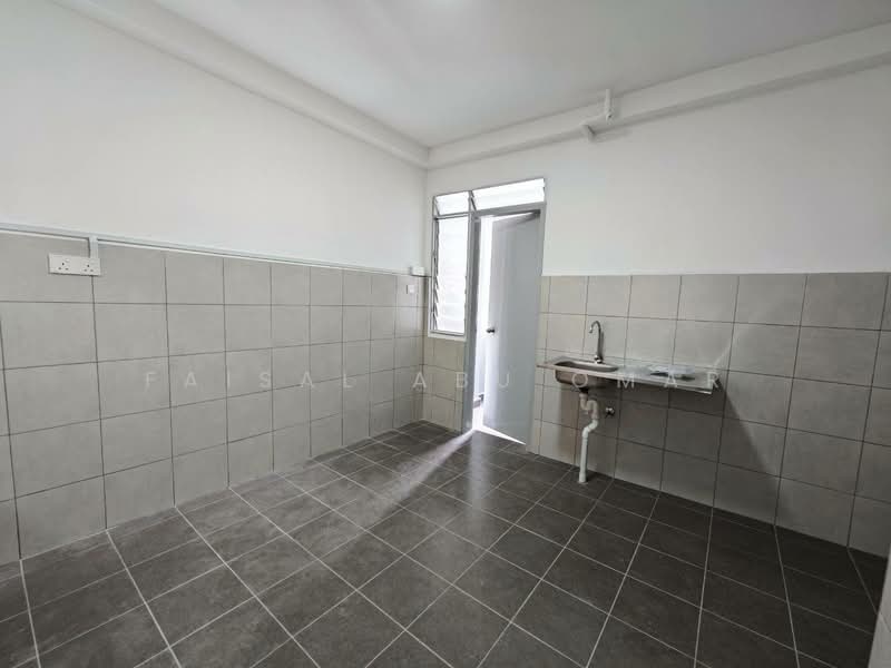 Condominium for Sale at Sri Angsana Hilir - Faisal Abu Omar - Kitchen - PropertyGuru.com.my