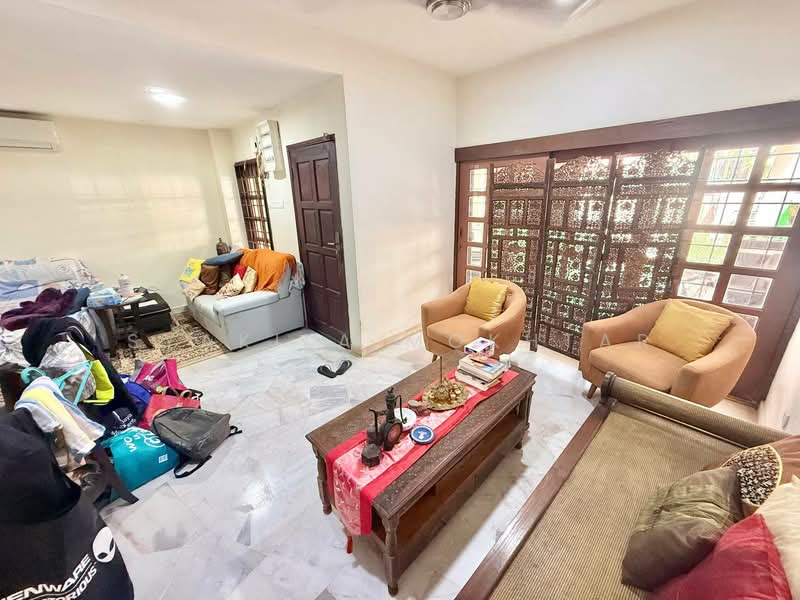 2.5-storey Terraced House for Sale in Ampang Jaya (Ampang) - Syakila Mokhtar - Living Room - PropertyGuru.com.my