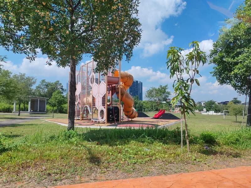 Rumah Teres 2-Tingkat untuk Dijual di Setia Alam (Selangor) - Jasmine Teo - Exterior - PropertyGuru.com.my