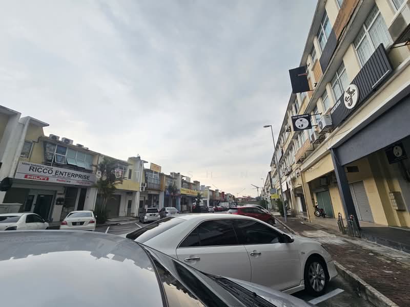 Office for Sale in Pusat Komersial Oakland (Rasah) - Suthish Nair - PropertyGuru.com.my