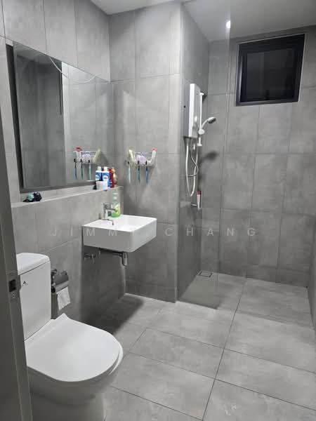 Servis Apartment untuk Dijual di Emerald 9 - Jimmy Chang - Bathroom - PropertyGuru.com.my