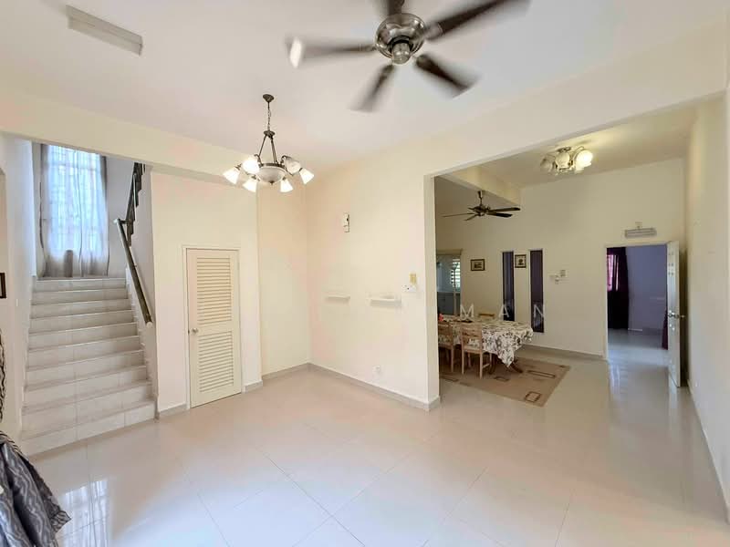 Semi-Detached House for Sale in Seremban (Negeri Sembilan) - Azrul Othman - Living Room - PropertyGuru.com.my