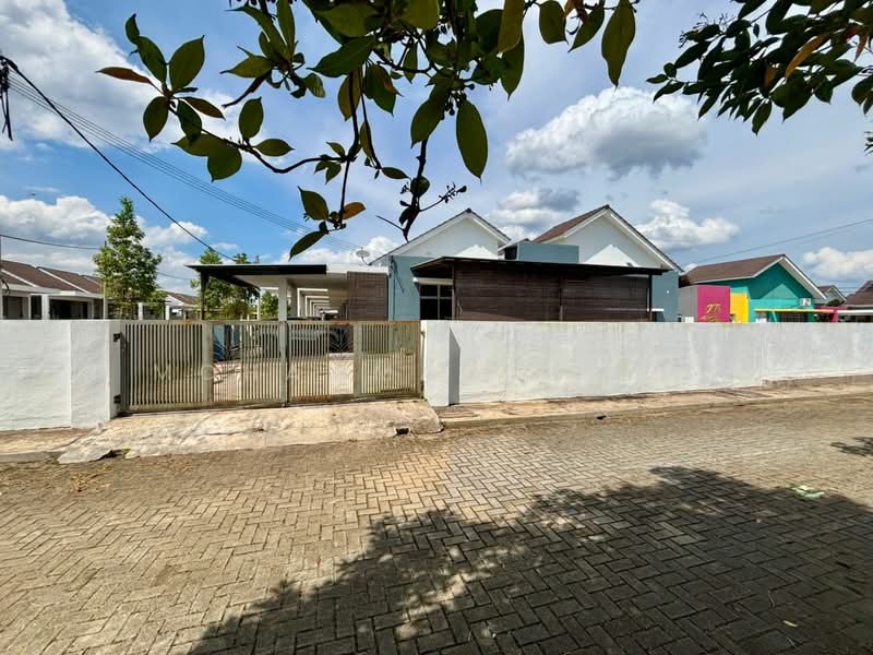 1-storey Terraced House for Sale in Kotasas (Kuantan) - Mohammad Azizi - PropertyGuru.com.my