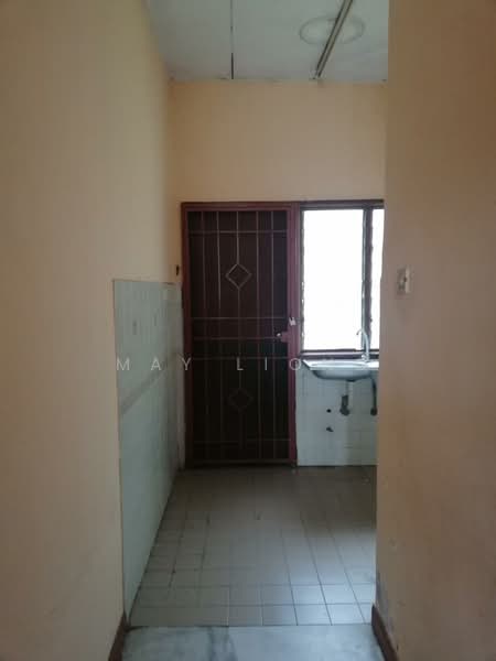 Rumah Teres untuk Dijual di Rawang (Selangor) - May Liong - Kitchen - PropertyGuru.com.my