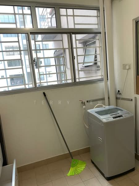 Condominium for Sale at Kinrara Mas - Terry Teh - Balcony - PropertyGuru.com.my
