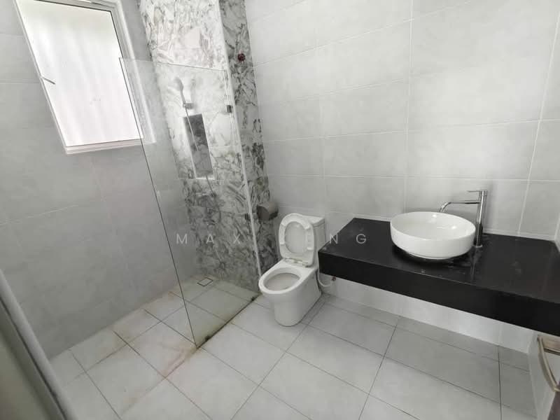 Cluster House for Sale in Skudai (Johor) - Max Keng - Bathroom - PropertyGuru.com.my
