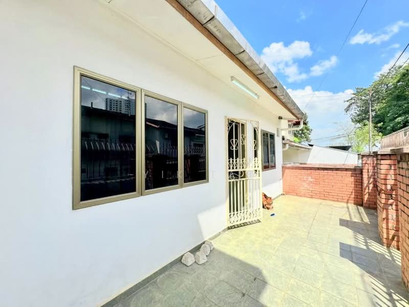 Rumah Teres 2 Tingkat untuk Dijual di Taman Pelangi (Johor Bahru) - Yik Tat - PropertyGuru.com.my