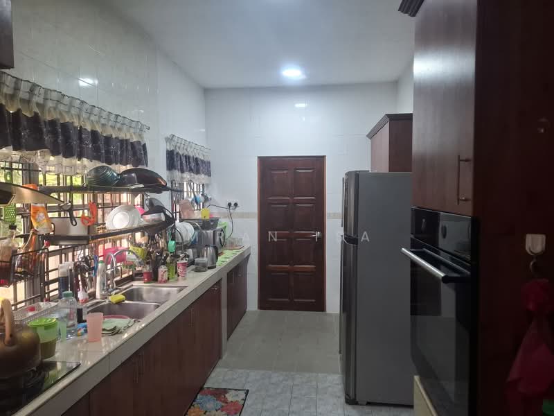 Bungalow for Sale in Nilai (Negeri Sembilan) - Imran Isa - Kitchen - PropertyGuru.com.my