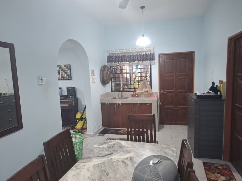 Bungalow for Sale in Nilai (Negeri Sembilan) - Imran Isa - Kitchen - PropertyGuru.com.my
