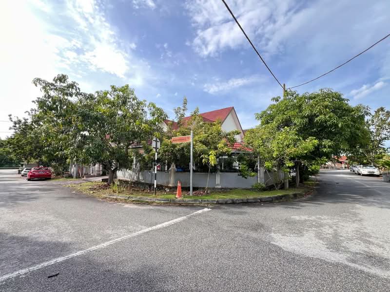 Rumah Banglo untuk Dijual di Kasturi Heights (Nilai) - Imran Isa - Exterior - PropertyGuru.com.my