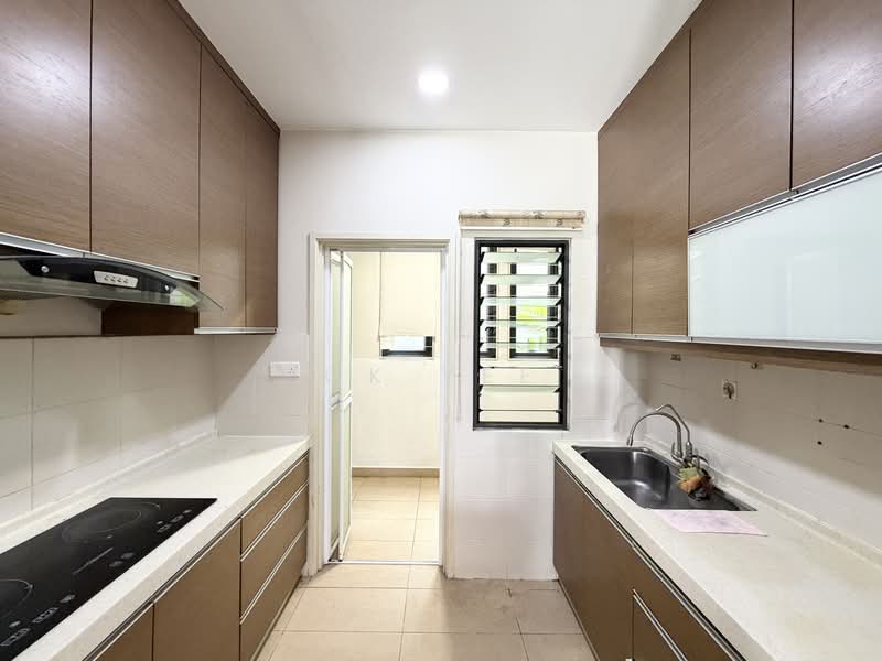Condominium for Sale at Savanna 2 - CK Yee - Kitchen - PropertyGuru.com.my