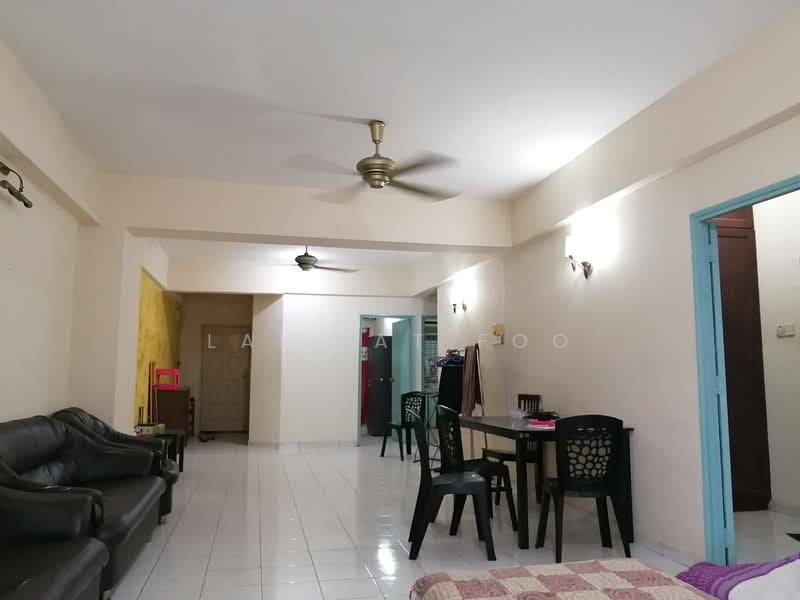 Kondominium untuk Disewa di Endah Ria - Lai Yat Foo - Living Room - PropertyGuru.com.my