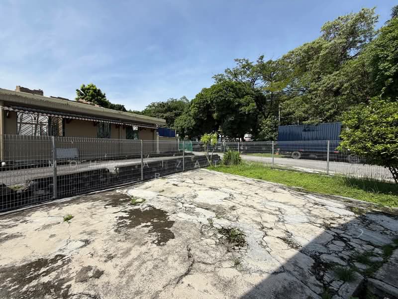 1-storey Terraced House for Sale in Bandar Sri Damansara (Selangor) - Mohd Aizat Saiful Bahri - Exterior - PropertyGuru.com.my