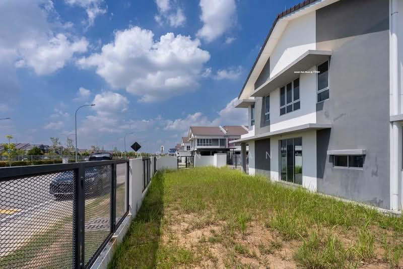 Rumah Teres 2 Tingkat untuk Dijual di Bandar Bukit Raja (Klang) - Jason Tan - Exterior - PropertyGuru.com.my