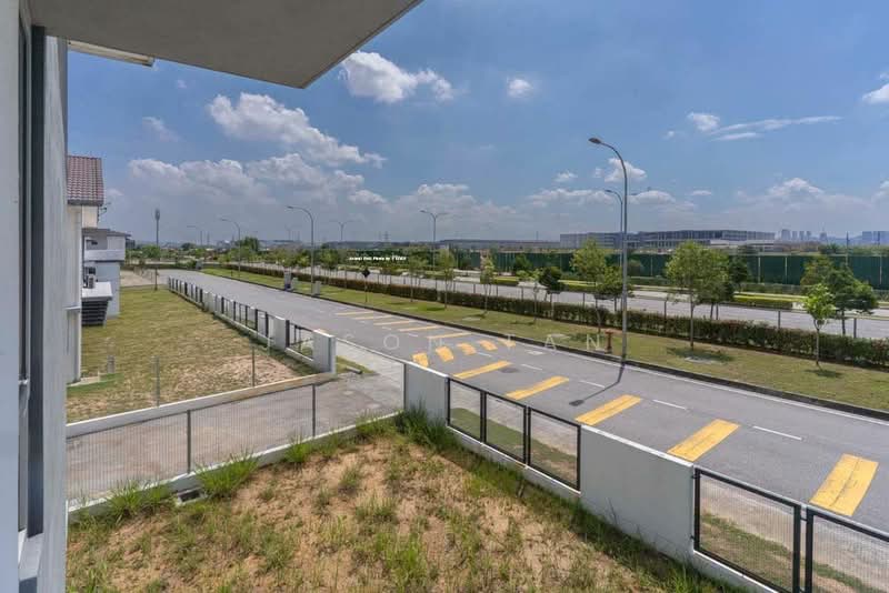 Rumah Teres 2 Tingkat untuk Dijual di Bandar Bukit Raja (Klang) - Jason Tan - Exterior - PropertyGuru.com.my